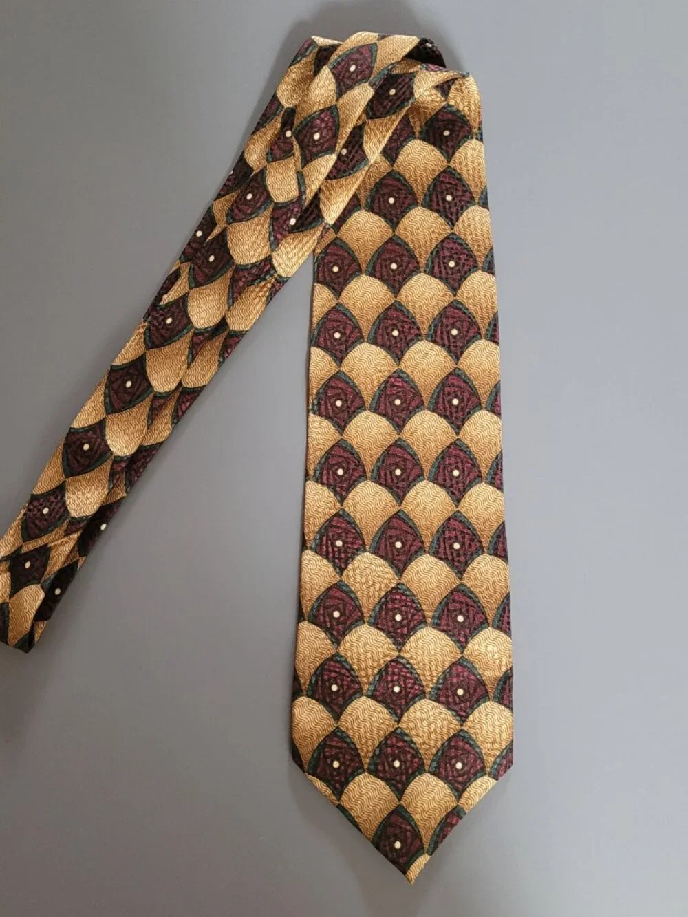 MW Collection Tie Geometric Design Gold Purple Green 100% Silk